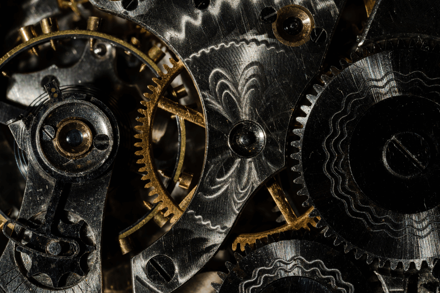 Inside gears of a pocketwatch